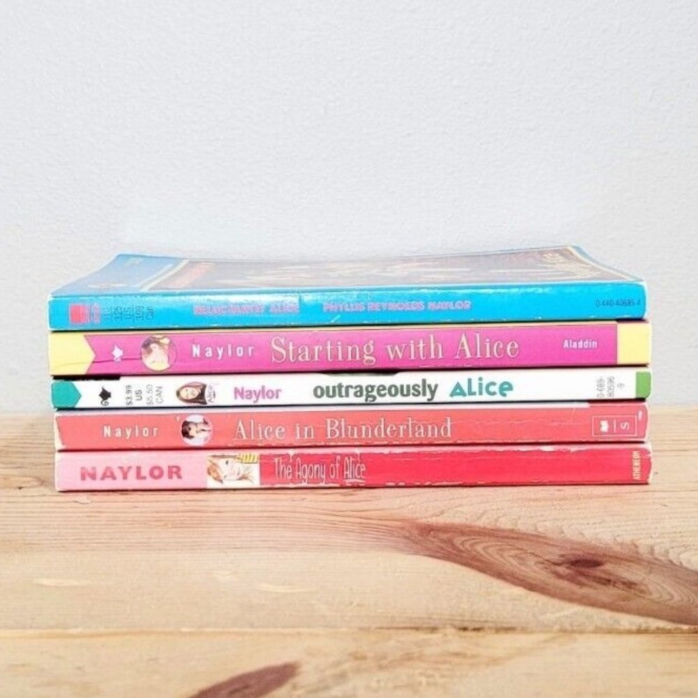 ALICE Series Books Lot of 5 Paperback Phyllis Reynolds Naylor Young Adult - Picture 1 of 4